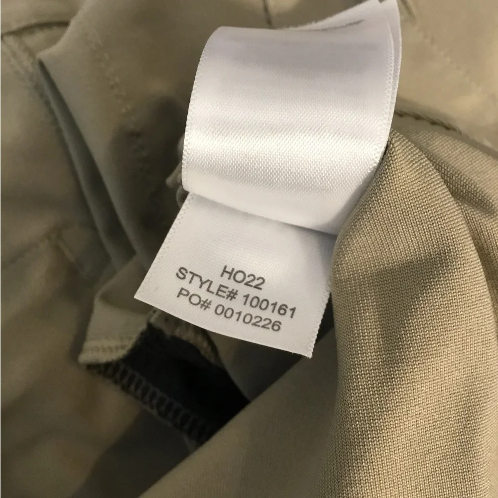 Rhône Commuter Performance Pants… Short Inseam‎